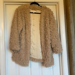 Adorable jacket girls size extra large tan